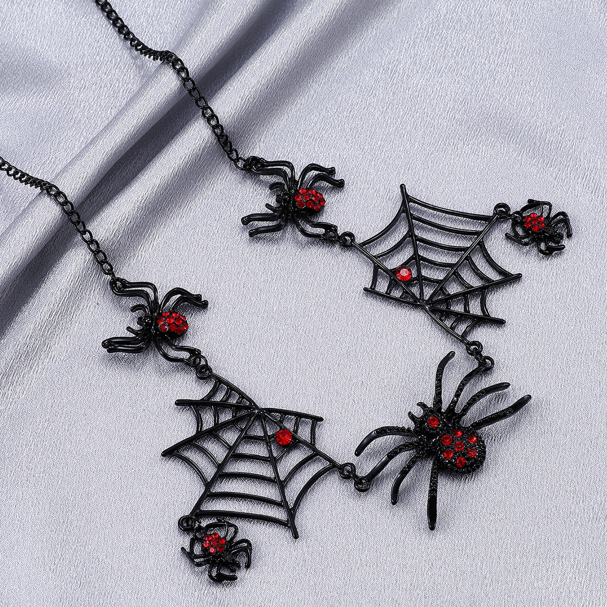 Halloween Creative Spider Necklace Personality Funny Dark Spider Web Short Collarbone Chain Trend